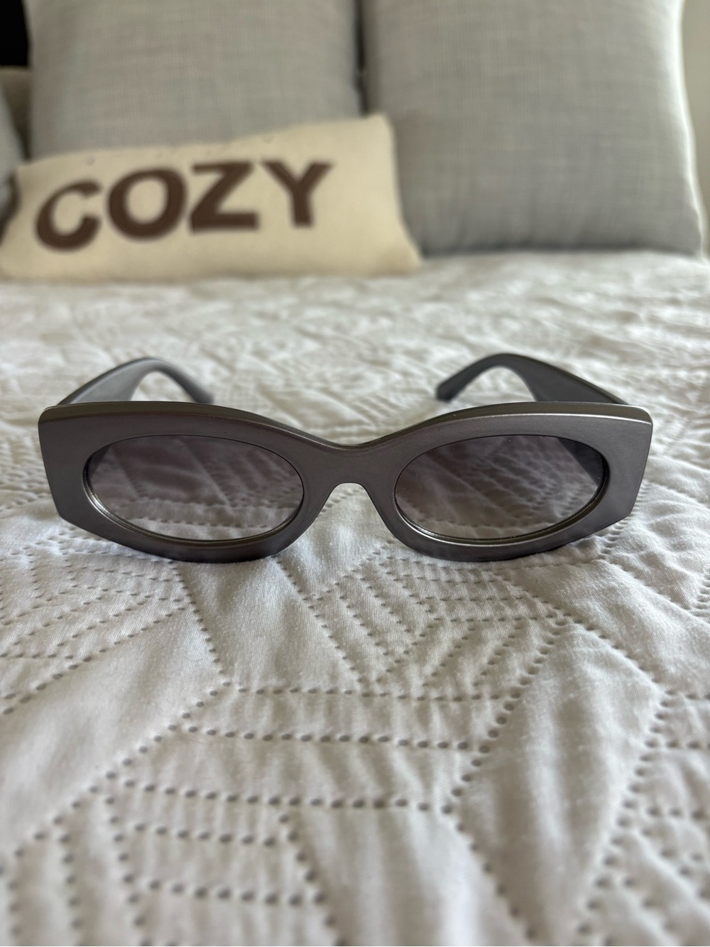 wild fable Gray Oval Women’s Sunglasses